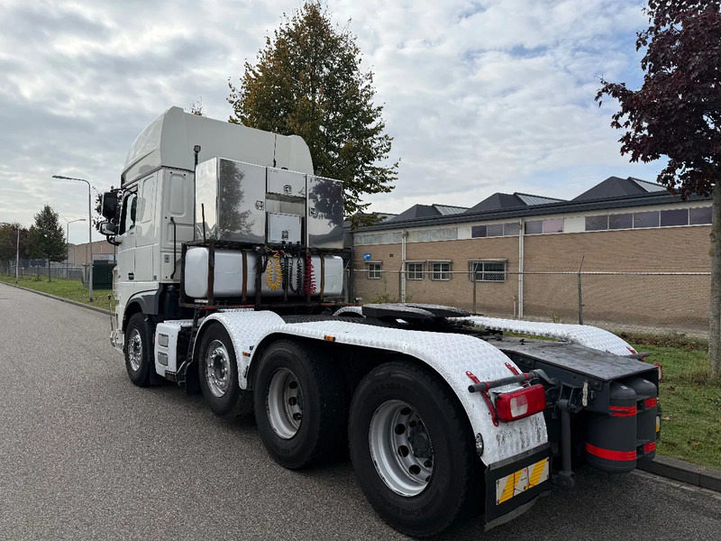 DAF XF 530 FTM 8X4 handgeschakeld 8-2018 retarder - Cabeza tractora: foto 4 DAF XF 530 FTM 8X4 handgeschakeld 8-2018 retarder - Cabeza tractora: foto 4