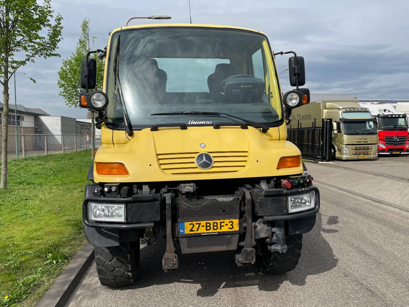 Mercedes-Benz unimog U400 - Volquete camión: foto 4 Mercedes-Benz unimog U400 - Volquete camión: foto 4