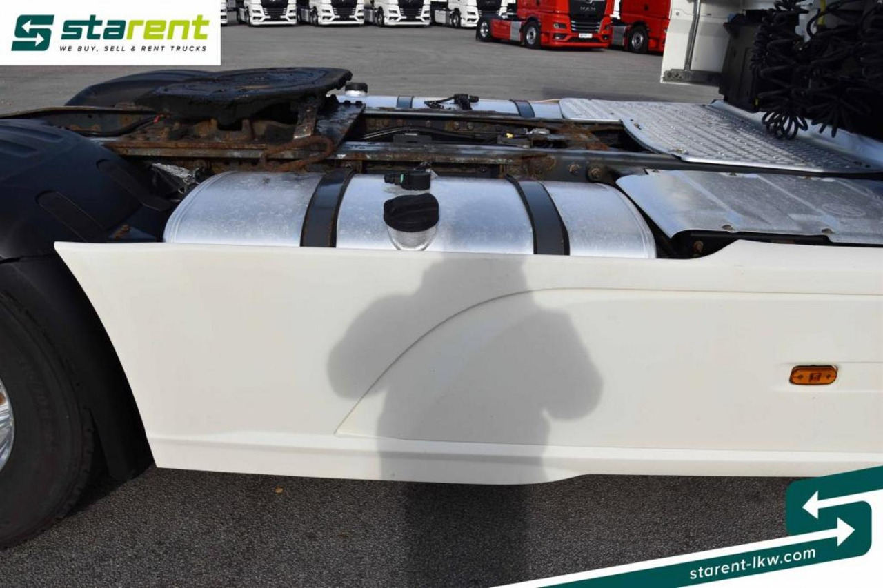Cabeza tractora DAF XF 460 SSC Retarder Standklimaanlage Alufelgen: foto 10 Cabeza tractora DAF XF 460 SSC Retarder Standklimaanlage Alufelgen: foto 10