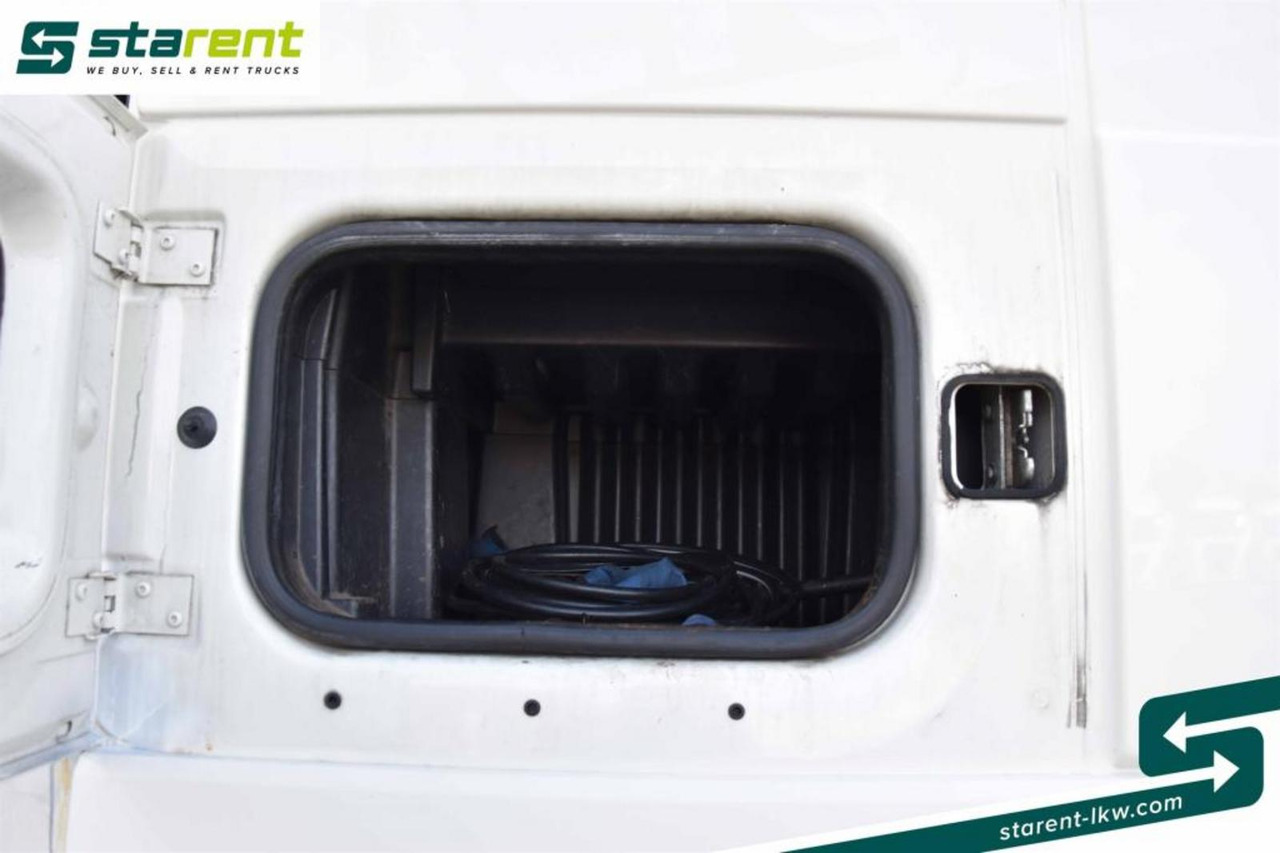 Cabeza tractora DAF XF 460 SSC Retarder Standklimaanlage Alufelgen: foto 13 Cabeza tractora DAF XF 460 SSC Retarder Standklimaanlage Alufelgen: foto 13
