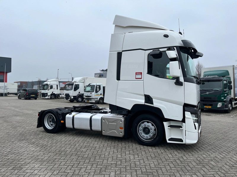 Cabeza tractora Renault T EVO 480 X-LOW SLEEPERCAB, 13L , 4X2, NEW TIRES: foto 11 Cabeza tractora Renault T EVO 480 X-LOW SLEEPERCAB, 13L , 4X2, NEW TIRES: foto 11
