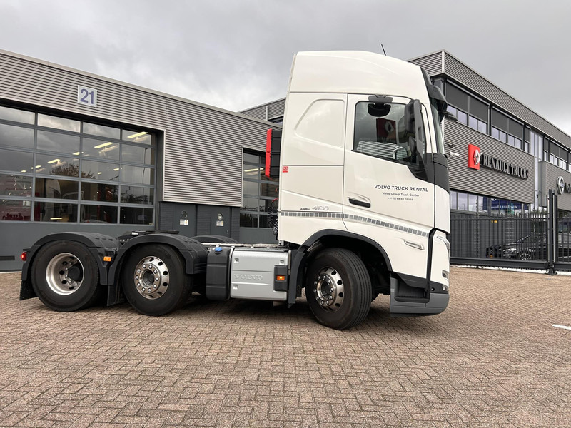 Volvo FH - Cabeza tractora: foto 4 Volvo FH - Cabeza tractora: foto 4