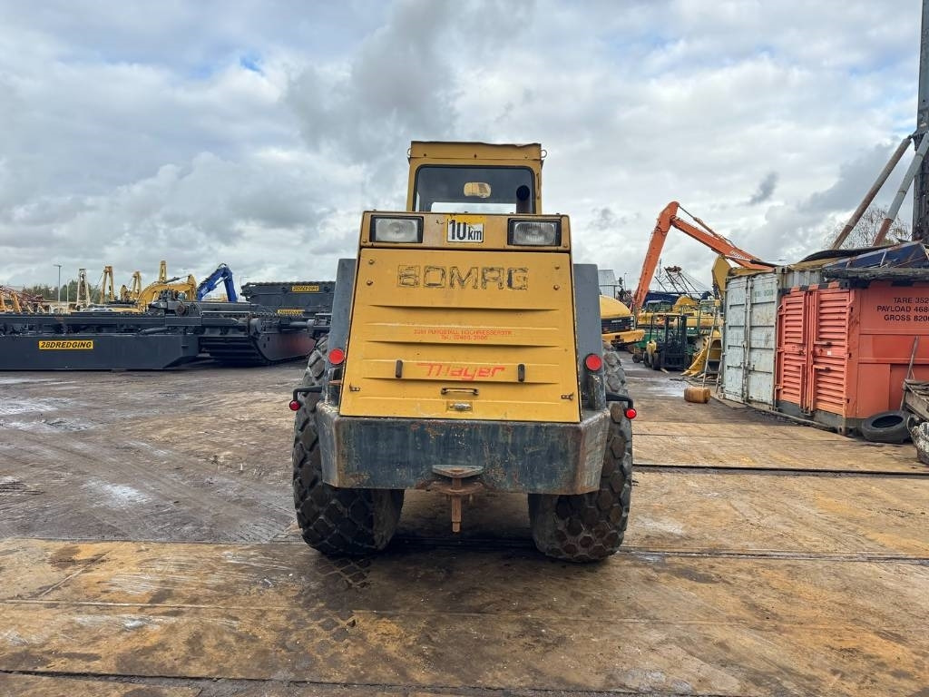 Bomag BW 213 D - Compactador: foto 4 Bomag BW 213 D - Compactador: foto 4