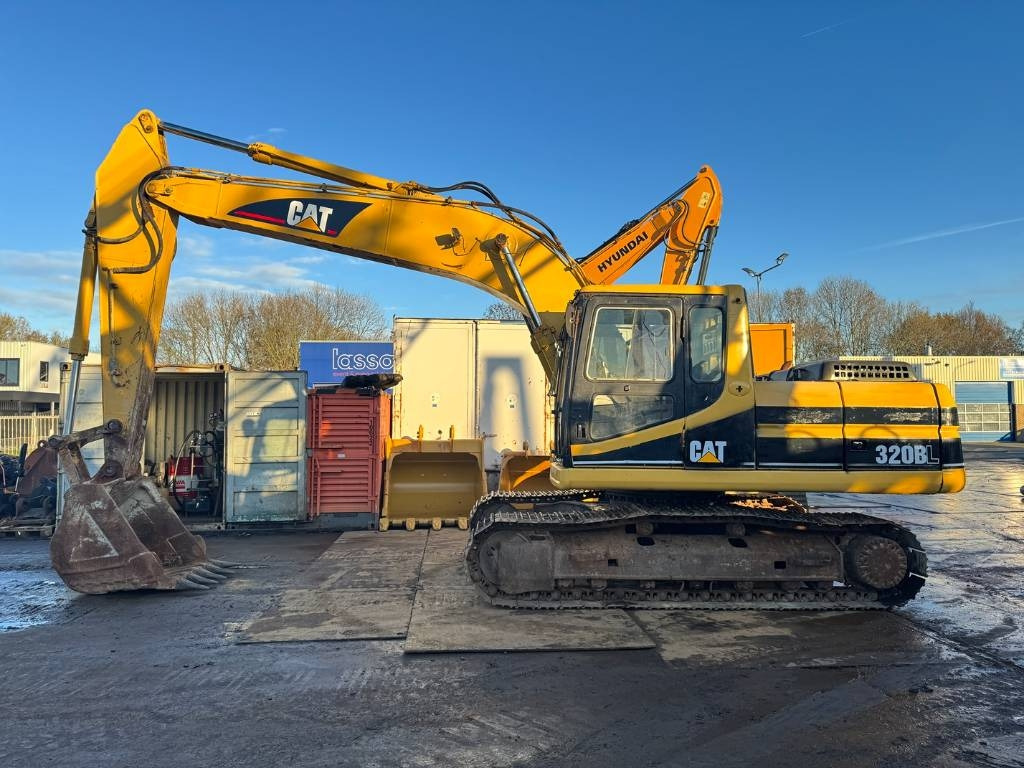 CAT 320 B L - Excavadora de cadenas: foto 1 CAT 320 B L - Excavadora de cadenas: foto 1