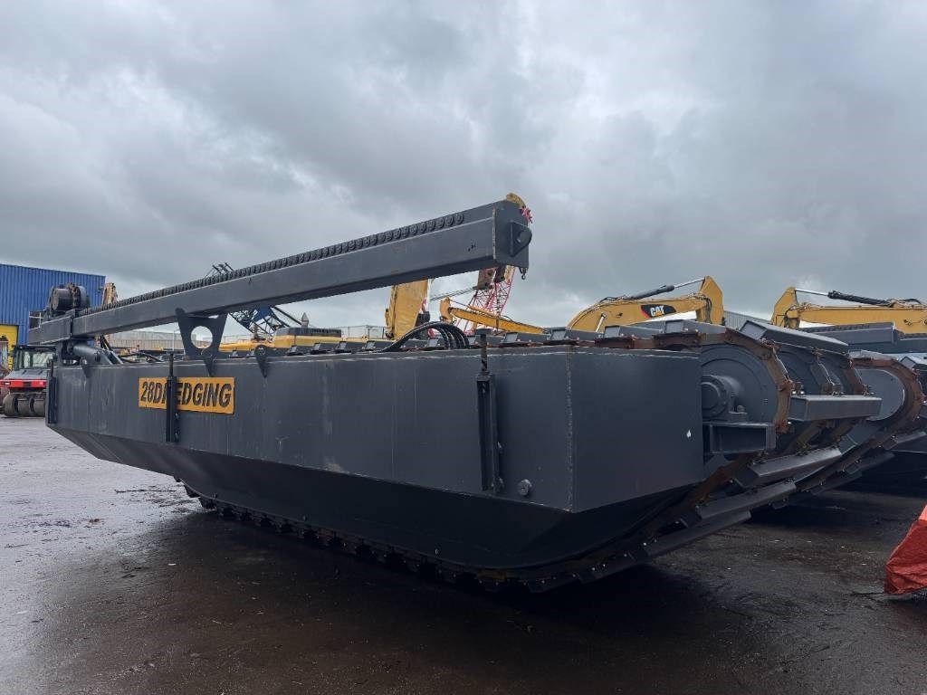 CAT 330 28 dredging amphibious uc - Excavadora anfibia: foto 2 CAT 330 28 dredging amphibious uc - Excavadora anfibia: foto 2