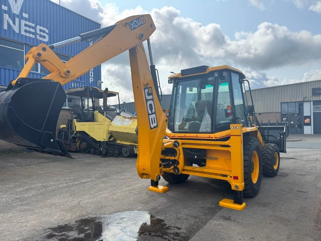 JCB 3dx 6 in 1 bucket ( UNUSED ) - Retroexcavadora: foto 4 JCB 3dx 6 in 1 bucket ( UNUSED ) - Retroexcavadora: foto 4