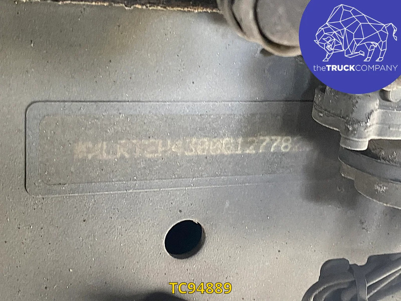 Cabeza tractora DAF XF 105 460: foto 11