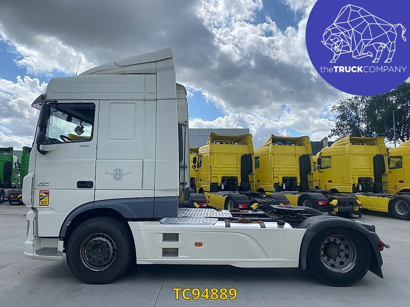 DAF XF 105 460 - Cabeza tractora: foto 2 DAF XF 105 460 - Cabeza tractora: foto 2