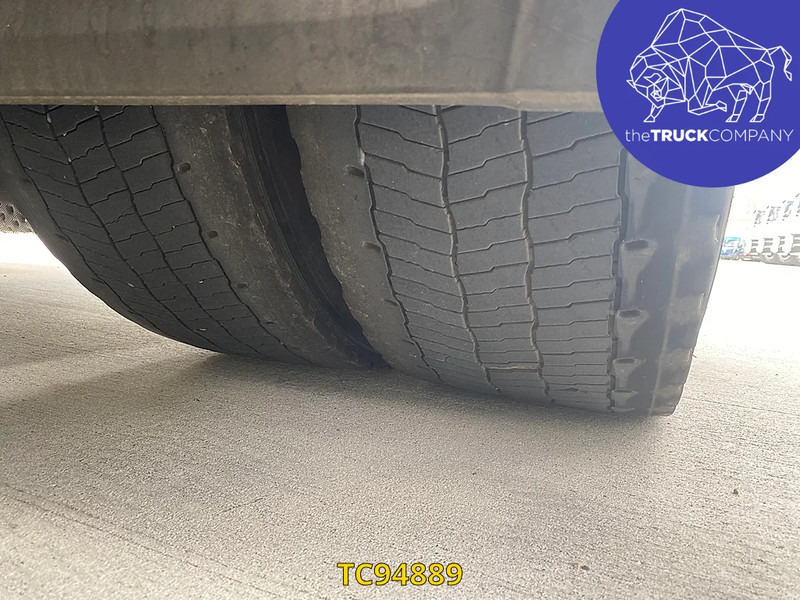 Cabeza tractora DAF XF 105 460: foto 18