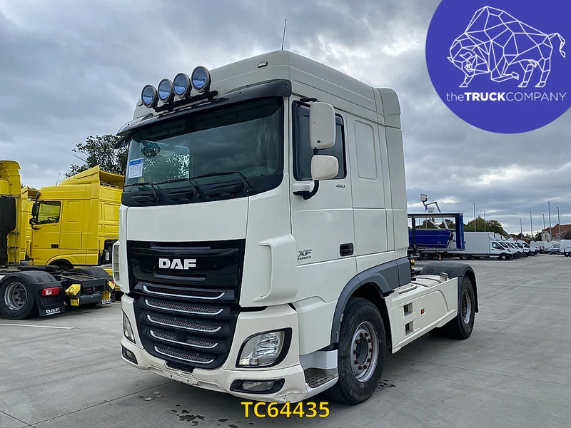 DAF XF 105 460 - Cabeza tractora: foto 1 DAF XF 105 460 - Cabeza tractora: foto 1