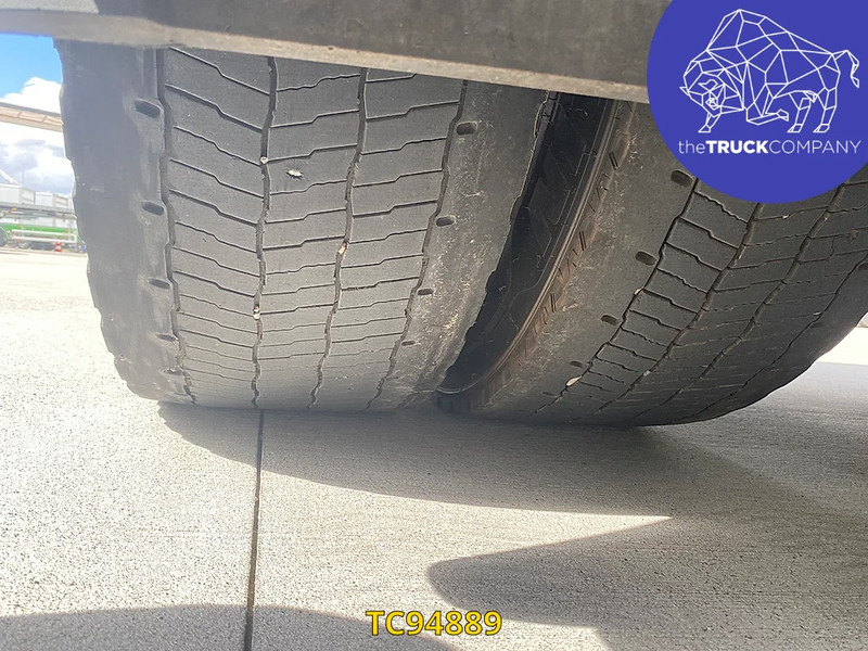 Cabeza tractora DAF XF 105 460: foto 20