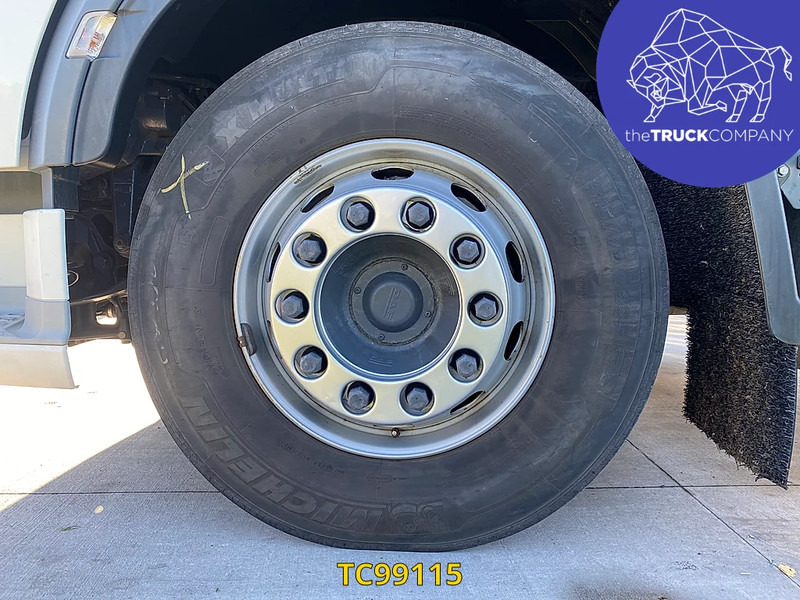 Cabeza tractora DAF XF 480: foto 20