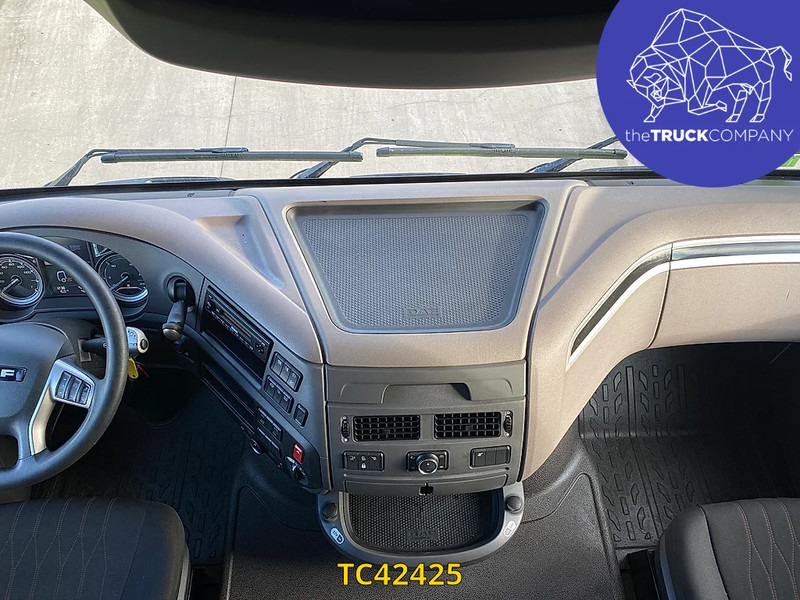 DAF XF 480 - Cabeza tractora: foto 3 DAF XF 480 - Cabeza tractora: foto 3