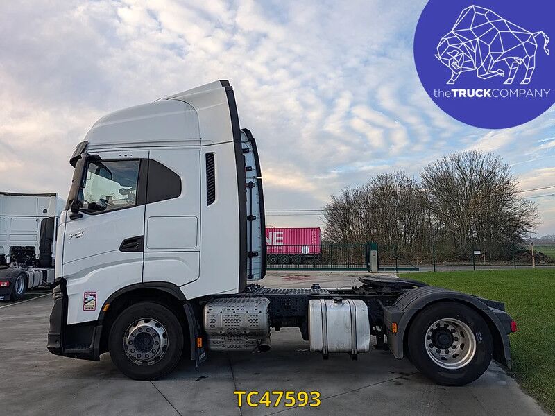 Iveco S-Way 480 - Cabeza tractora: foto 2 Iveco S-Way 480 - Cabeza tractora: foto 2