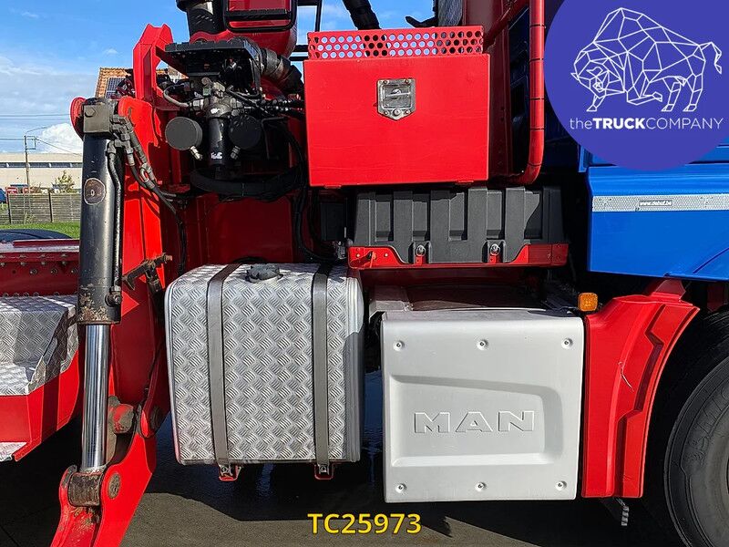 Cabeza tractora MAN TGX 33.640 + PALFINGER EPSILON CRANE S300L83: foto 20