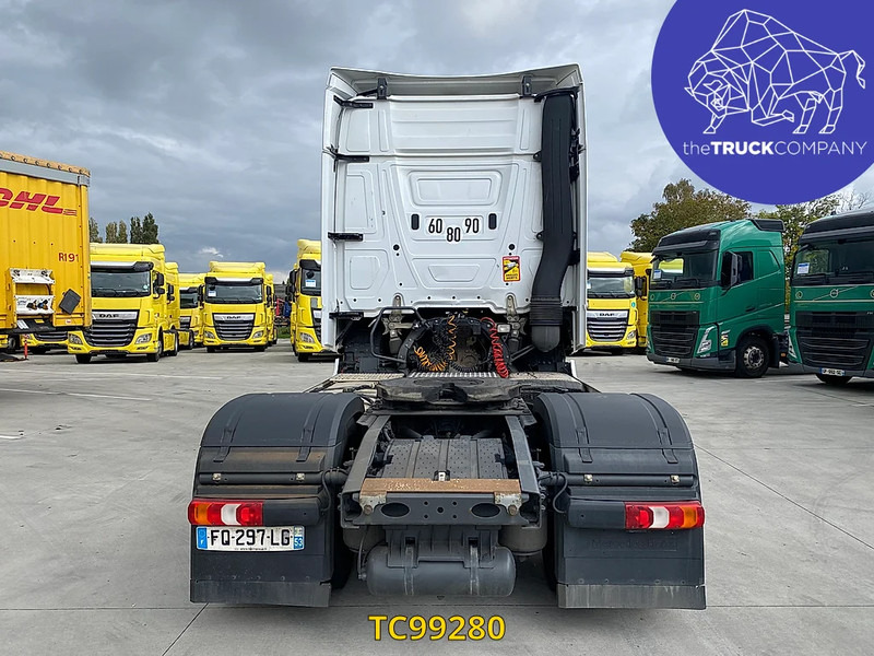 Mercedes-Benz Actros 1845 - Cabeza tractora: foto 4 Mercedes-Benz Actros 1845 - Cabeza tractora: foto 4