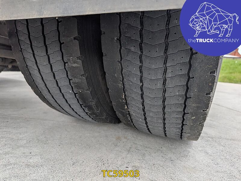 Cabeza tractora Renault T 430: foto 17