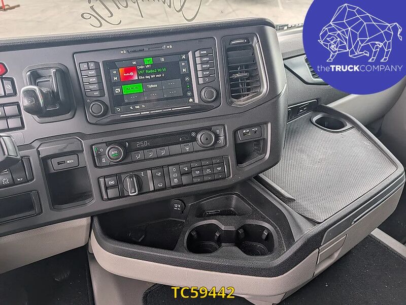 Cabeza tractora Scania R 450: foto 19