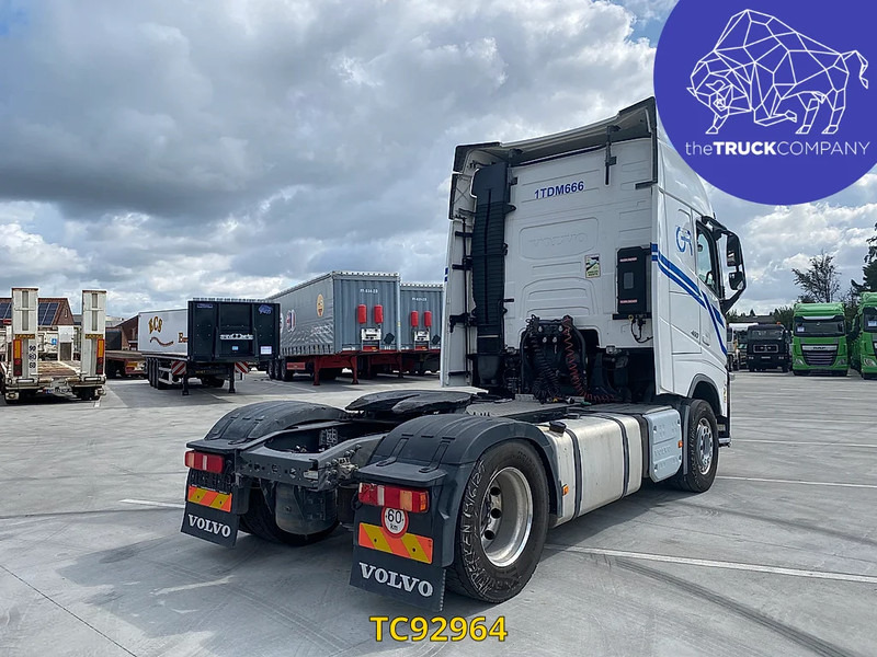 Volvo FH 460 - Cabeza tractora: foto 2 Volvo FH 460 - Cabeza tractora: foto 2
