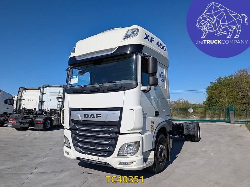DAF XF 450 - Chasis camión: foto 1 DAF XF 450 - Chasis camión: foto 1