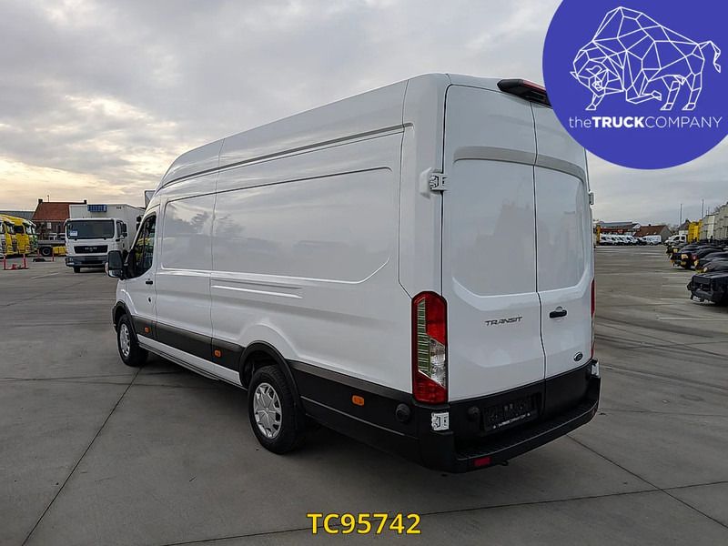 Ford Transit 2.0 TDCI L4H2 - Furgón: foto 3 Ford Transit 2.0 TDCI L4H2 - Furgón: foto 3
