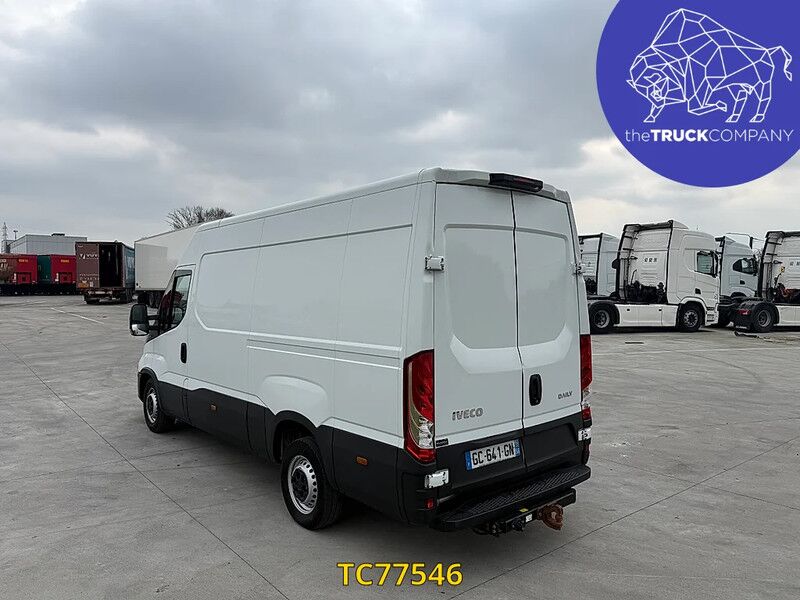 Iveco Daily 35S18V12 - Furgón: foto 3 Iveco Daily 35S18V12 - Furgón: foto 3