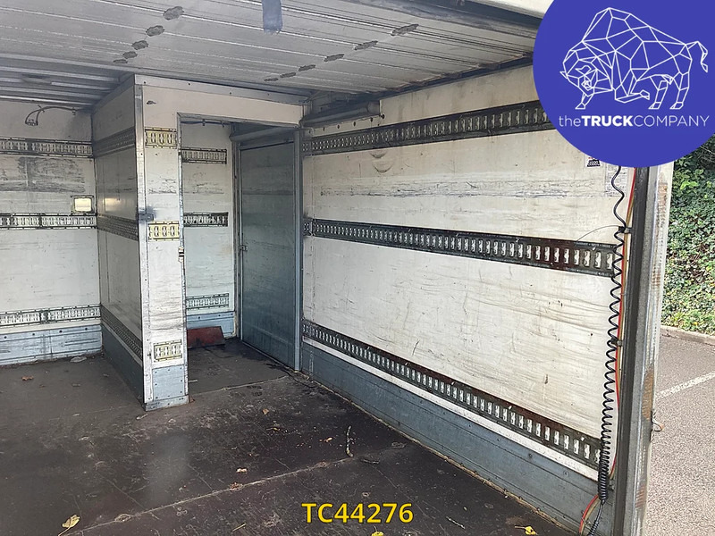 Camión caja cerrada Iveco EuroCargo 100 E15: foto 11