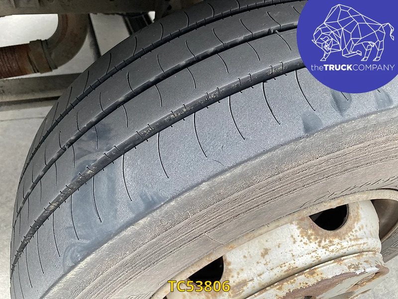 MAN L 2000 12.220 - Cisterna camión: foto 3 MAN L 2000 12.220 - Cisterna camión: foto 3