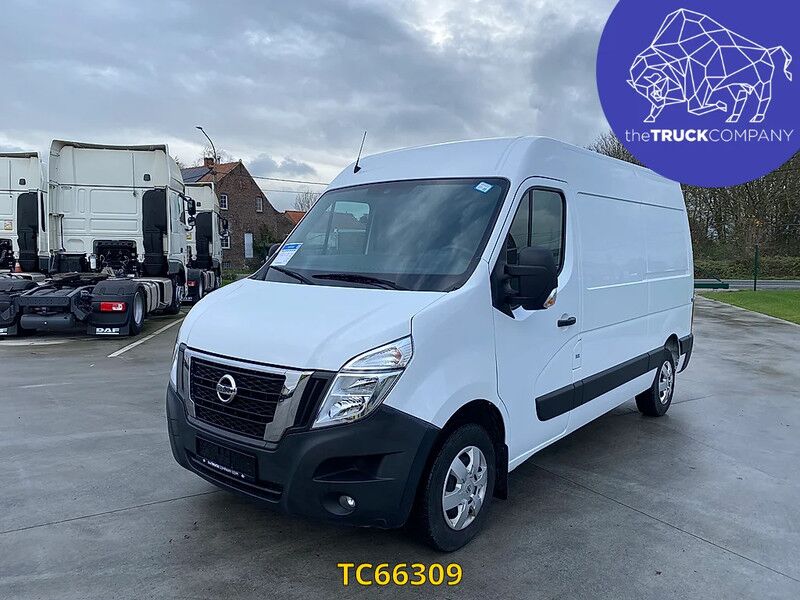 Nissan Interstar 130.35 L2H2 - Furgoneta pequeña: foto 1 Nissan Interstar 130.35 L2H2 - Furgoneta pequeña: foto 1