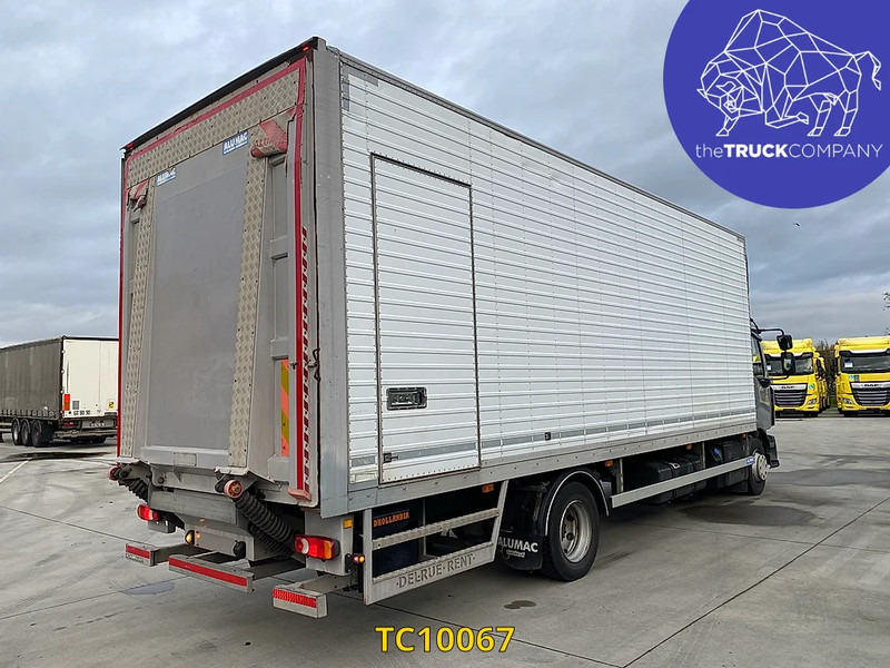 Renault Midlum 240 - Camión caja cerrada: foto 4 Renault Midlum 240 - Camión caja cerrada: foto 4