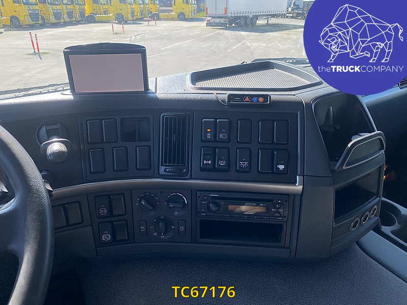 Frigorífico camión Volvo FM 330: foto 7