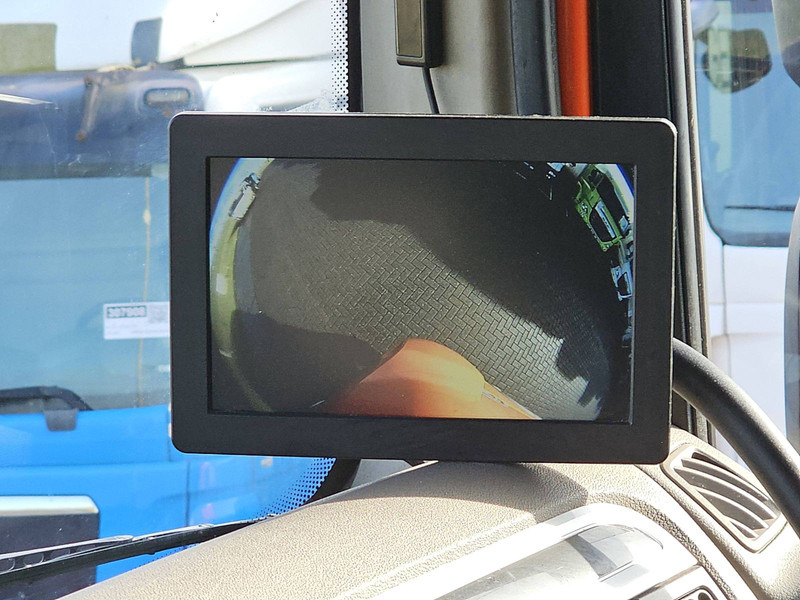 Cabeza tractora DAF XF 450 SPACECAB SPOILERS: foto 14 Cabeza tractora DAF XF 450 SPACECAB SPOILERS: foto 14