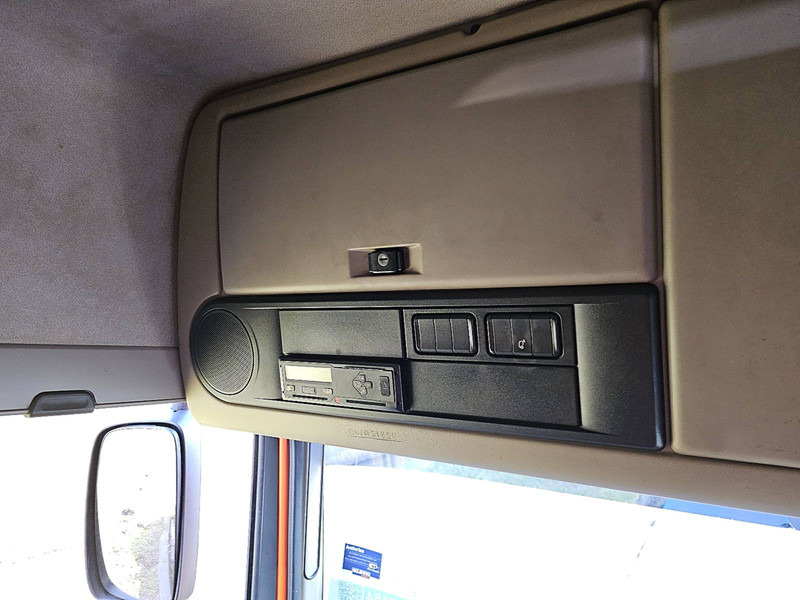 Cabeza tractora DAF XF 450 SPACECAB SPOILERS: foto 12 Cabeza tractora DAF XF 450 SPACECAB SPOILERS: foto 12