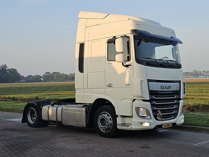 Cabeza tractora DAF XF 460: foto 5