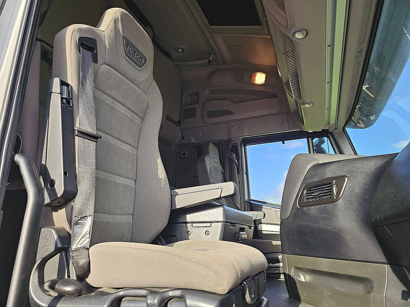 Cabeza tractora Iveco AS440S40 STRALIS LNG: foto 7