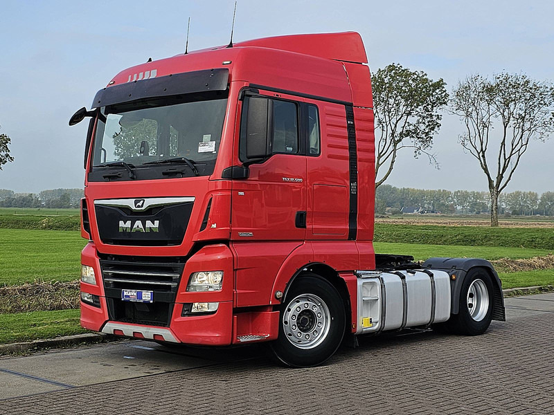 MAN 18.500 TGX XLX 2X TANK - Cabeza tractora: foto 2 MAN 18.500 TGX XLX 2X TANK - Cabeza tractora: foto 2
