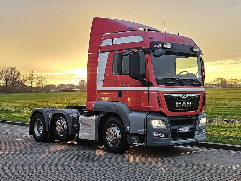 MAN 26.440 TGS LX 6X2-2 BLS 554TKM - Cabeza tractora: foto 5 MAN 26.440 TGS LX 6X2-2 BLS 554TKM - Cabeza tractora: foto 5