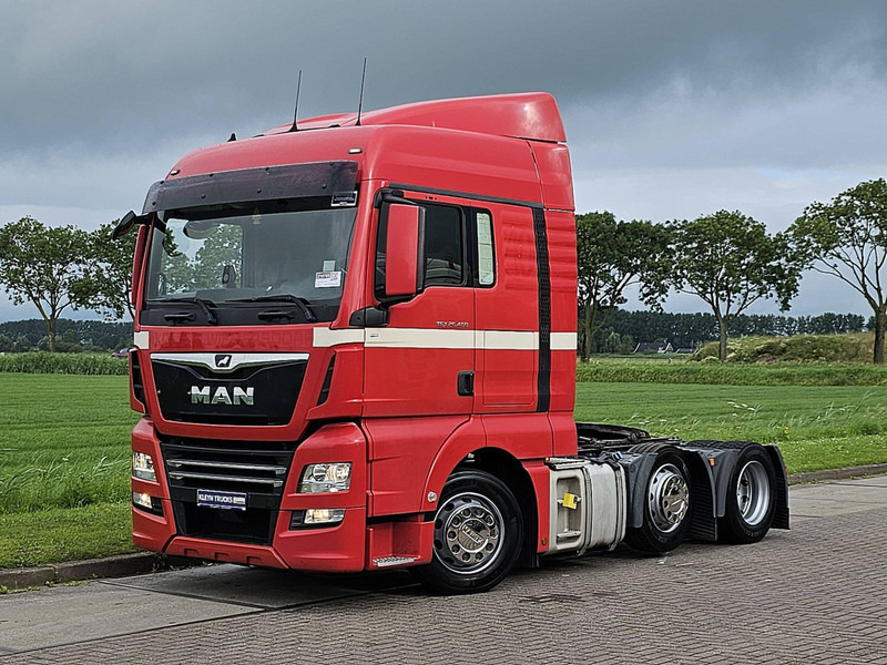MAN 26.460 TGX XLX INTARDER 6X2-2 - Cabeza tractora: foto 2 MAN 26.460 TGX XLX INTARDER 6X2-2 - Cabeza tractora: foto 2