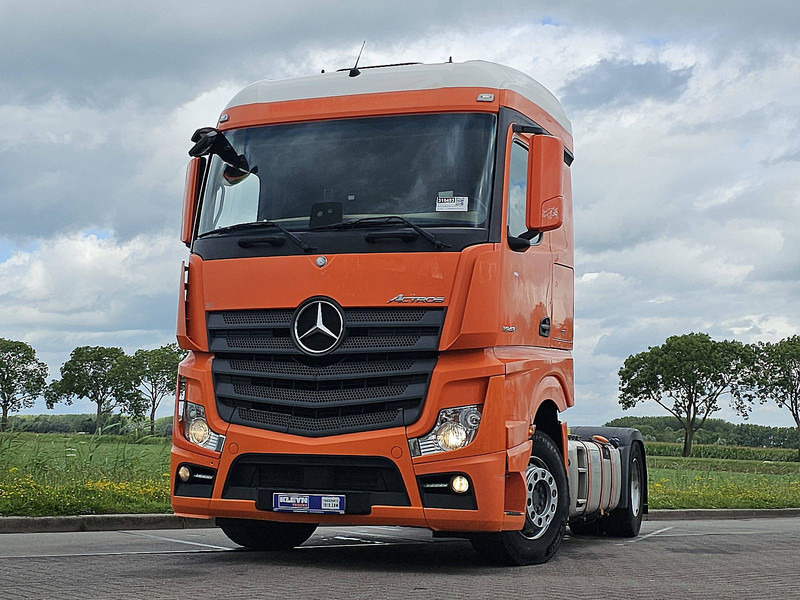 Mercedes-Benz ACTROS 1843 LS - Cabeza tractora: foto 1 Mercedes-Benz ACTROS 1843 LS - Cabeza tractora: foto 1
