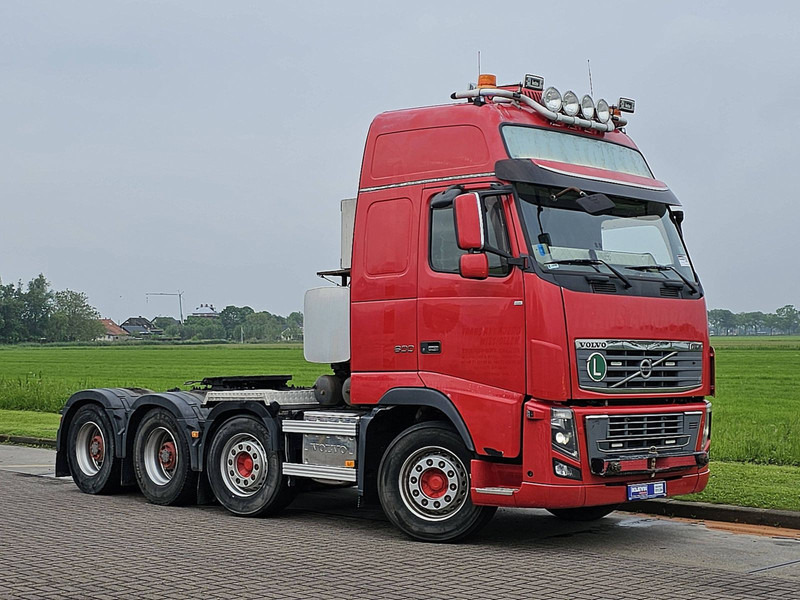 Volvo FH 16.600 8X4 MAN. RET. 145T - Cabeza tractora: foto 5 Volvo FH 16.600 8X4 MAN. RET. 145T - Cabeza tractora: foto 5