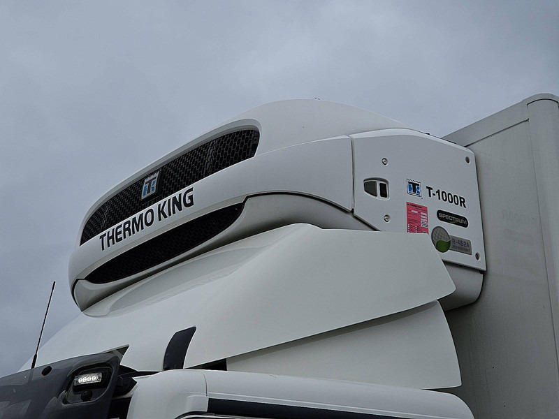 Frigorífico camión MAN 12.220 TGL TK BITEMP LIFT 14TKM: foto 19