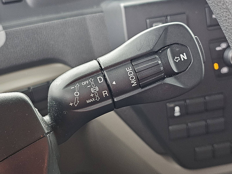 Frigorífico camión MAN 12.220 TGL TK BITEMP LIFT 14TKM: foto 10