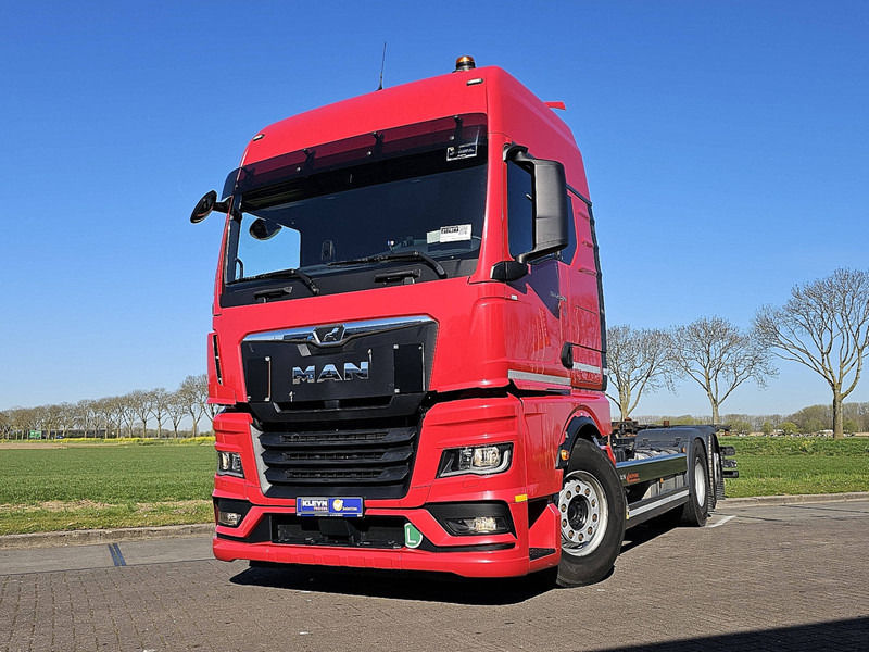 MAN 26.470 TGX GX 6X2-4 STEER AXLE - Portacontenedore/ Intercambiable camión: foto 1 MAN 26.470 TGX GX 6X2-4 STEER AXLE - Portacontenedore/ Intercambiable camión: foto 1