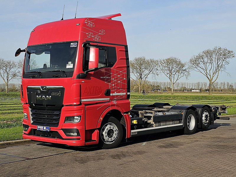 MAN 26.510 TGX GX 6X2 INTARDER - Portacontenedore/ Intercambiable camión: foto 2 MAN 26.510 TGX GX 6X2 INTARDER - Portacontenedore/ Intercambiable camión: foto 2