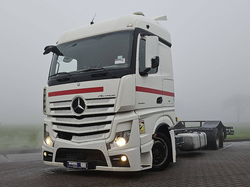Mercedes-Benz ACTROS 2540 - Chasis camión: foto 1 Mercedes-Benz ACTROS 2540 - Chasis camión: foto 1