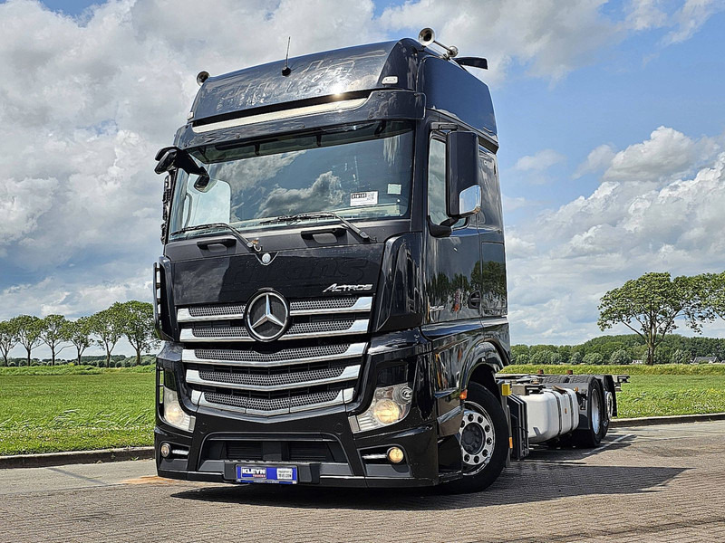Mercedes-Benz ACTROS 2540 - Portacontenedore/ Intercambiable camión: foto 1 Mercedes-Benz ACTROS 2540 - Portacontenedore/ Intercambiable camión: foto 1