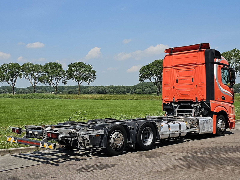 Mercedes-Benz ACTROS 2545 LS - Portacontenedore/ Intercambiable camión: foto 3 Mercedes-Benz ACTROS 2545 LS - Portacontenedore/ Intercambiable camión: foto 3