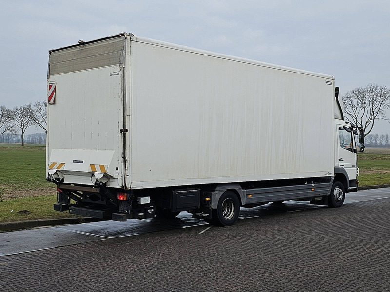 Mercedes-Benz ATEGO 1222 AIRCO WEBASTO LIFT - Camión caja cerrada: foto 3 Mercedes-Benz ATEGO 1222 AIRCO WEBASTO LIFT - Camión caja cerrada: foto 3