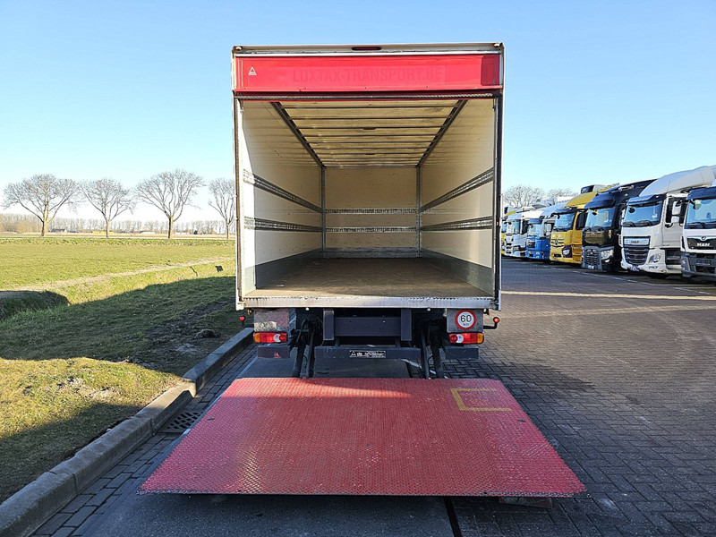 Camión caja cerrada Renault D 240 11.9T AIRCO LIFT: foto 13