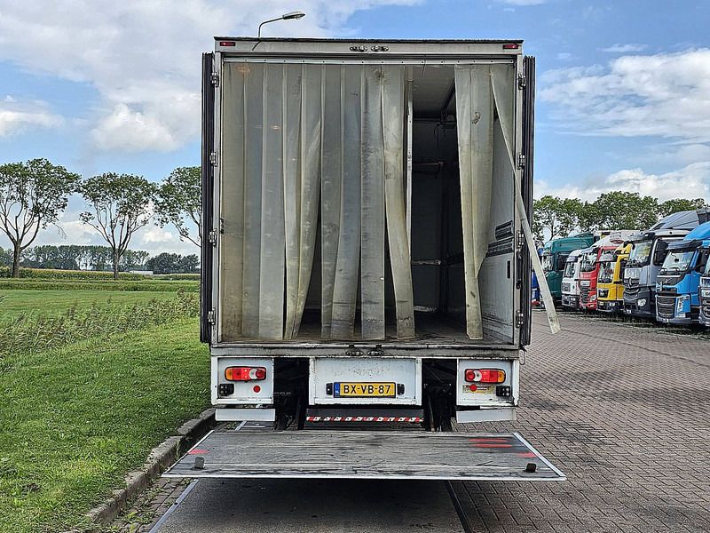 Frigorífico camión Renault MIDLUM 180.12 EEV CARRIER TAILLIFT: foto 13 Frigorífico camión Renault MIDLUM 180.12 EEV CARRIER TAILLIFT: foto 13